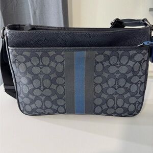 Coach Men's Navy and Black Messenger Bag